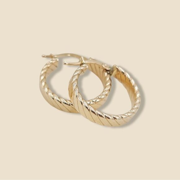 14k Yellow Gold 5mm Braided Hoop Earrings (20 x 20 mm) | Real Gold Huggies | - Picture 3 of 6